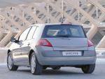 Renault Megane hatchback Authentique 1.4 MT5